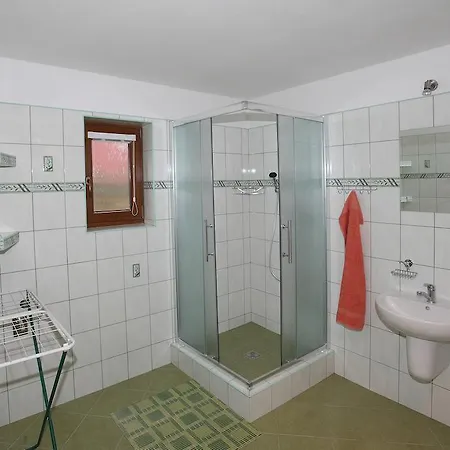 아파트 Apartmanovy Dom Alojz 하보우카